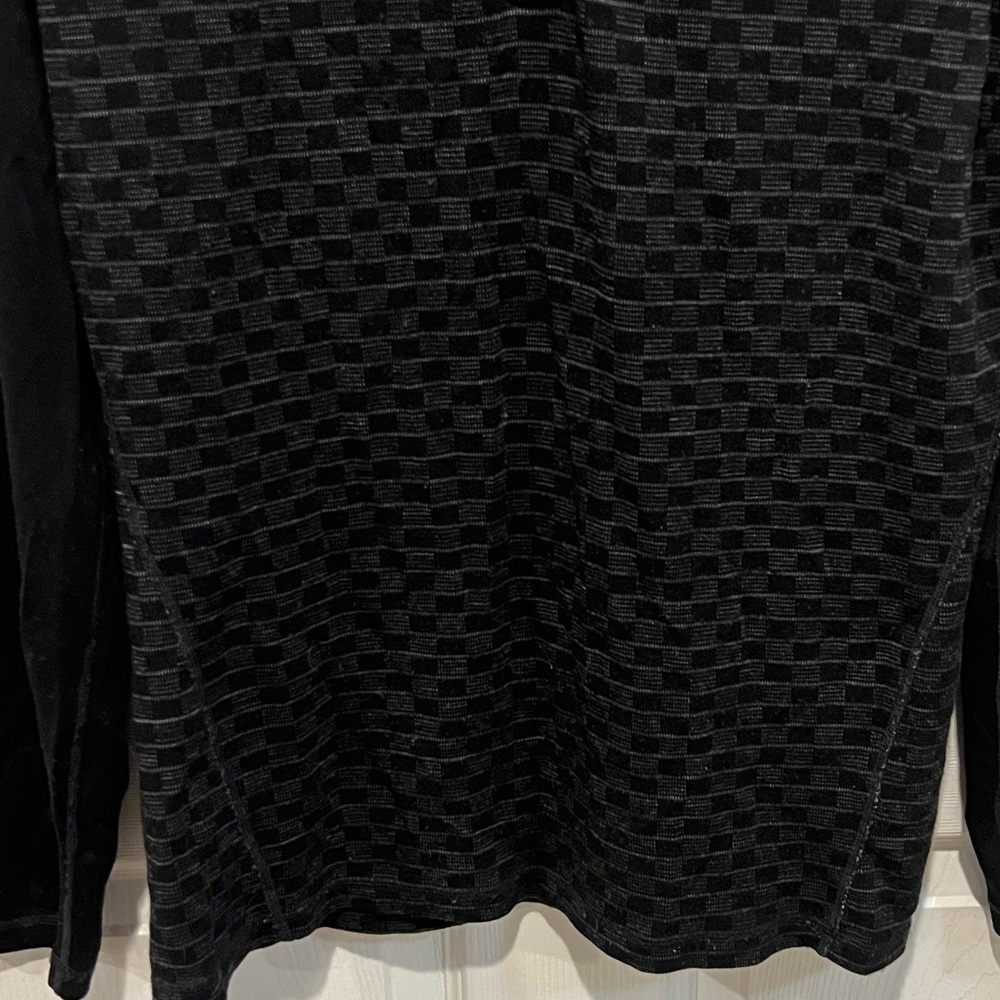 Smartwool men’s 1/4 zip black sweater with gray print 100% merino wool large - Picture 4 of 7